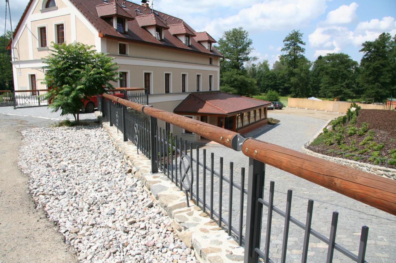 Pension Mlyn Stare Mitrovice Sedlec-Prcice 외부 사진