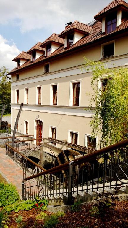 Pension Mlyn Stare Mitrovice Sedlec-Prcice 외부 사진